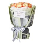 other Specialized Pearlescent Film and English Newspaper-Style Wrapping Paper for Bouquets